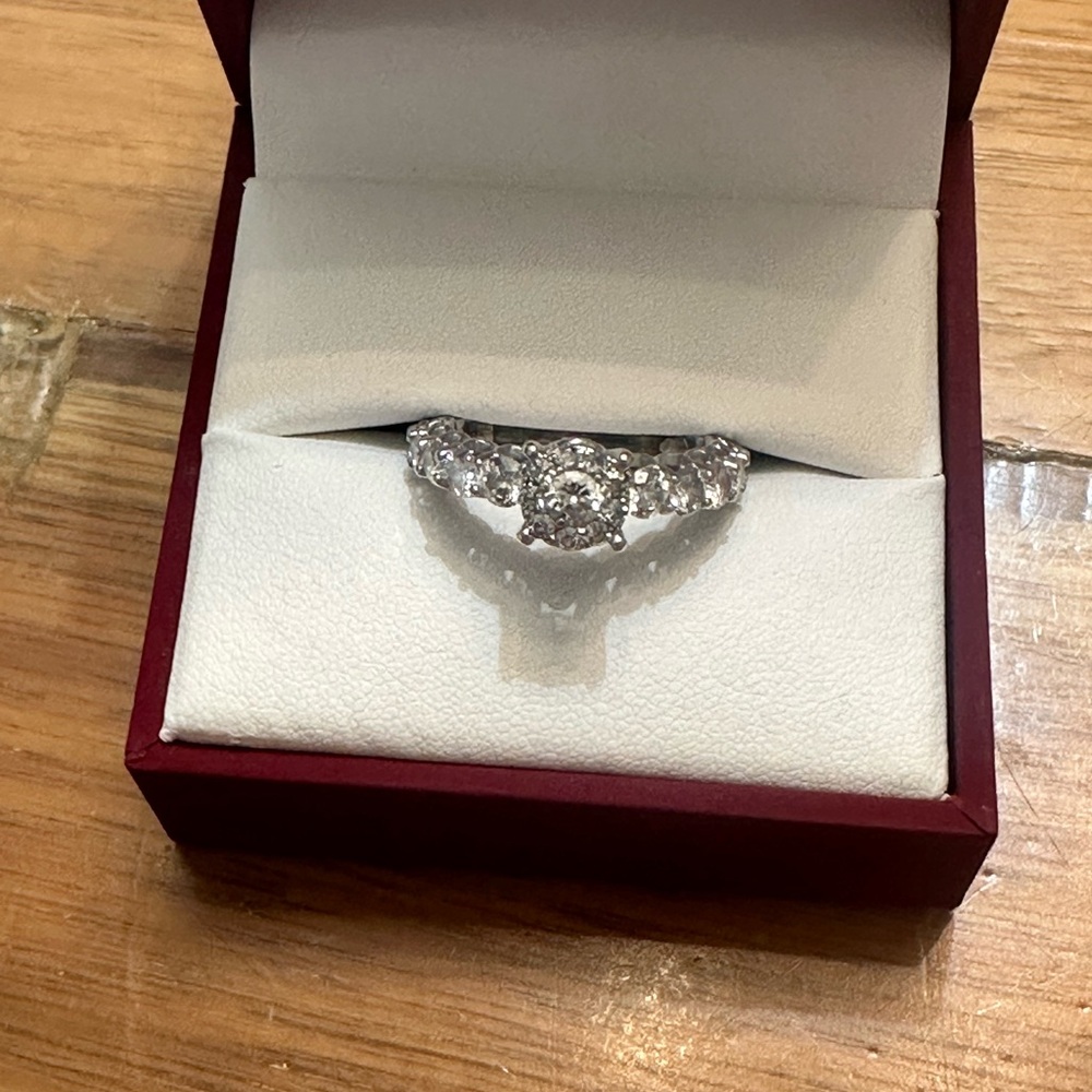 Diamond Ring - image 3